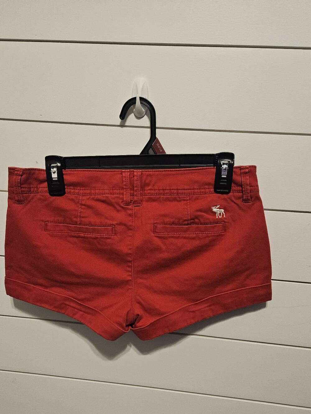 Abercrombie & Fitch Red Cuffed Women's Cotton Shorts
